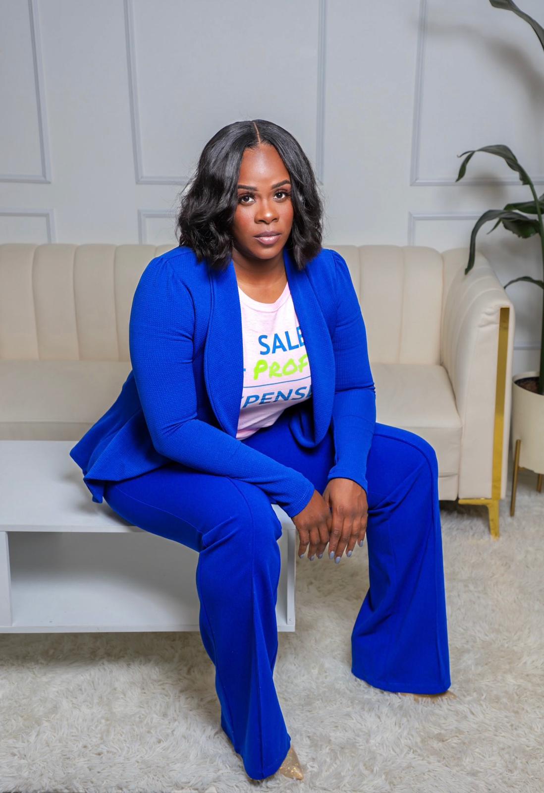 Erika Jones, Founder of She Knows Profits